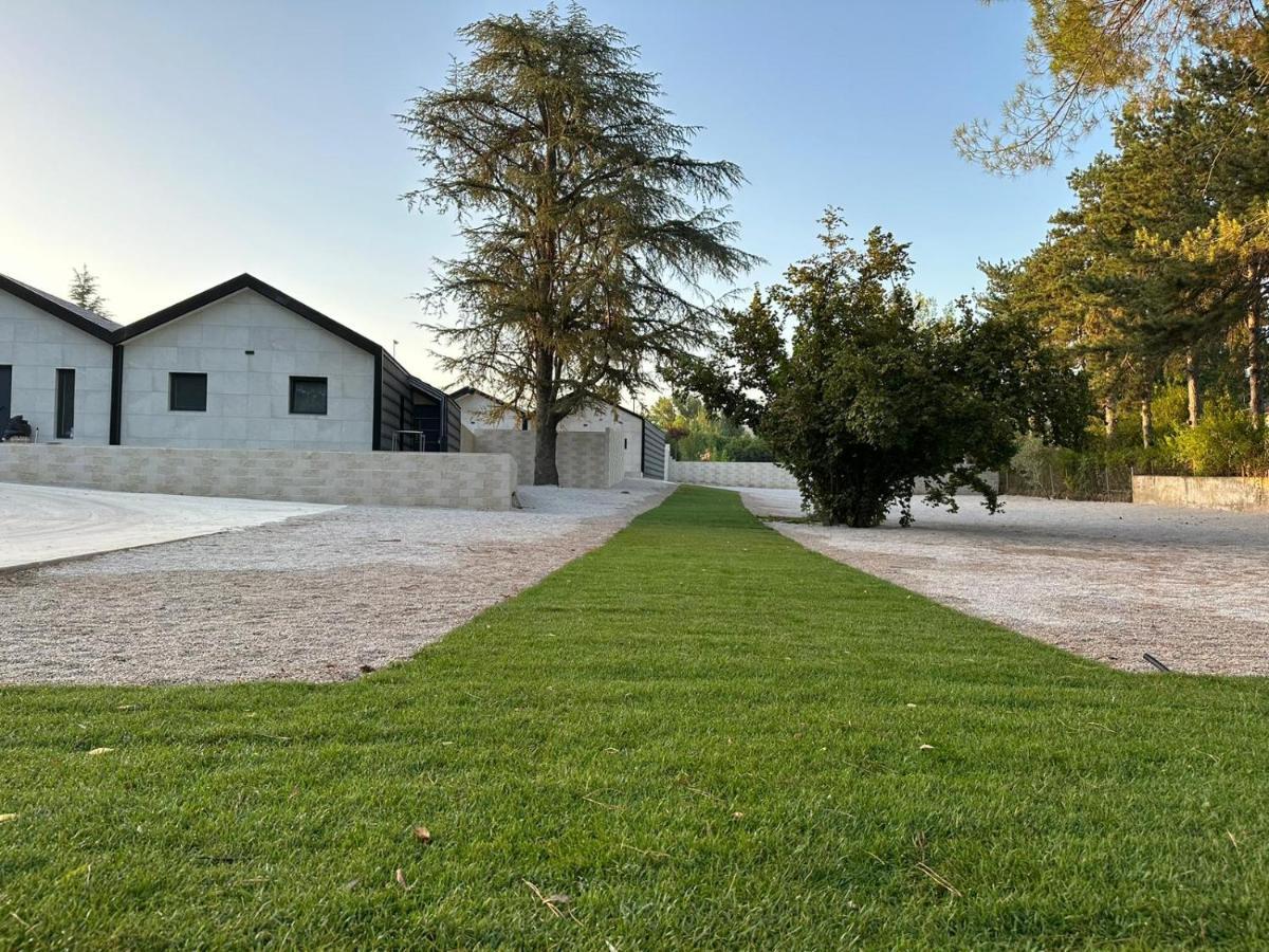 Villa Piluca Pelayos de la Presa Luaran gambar