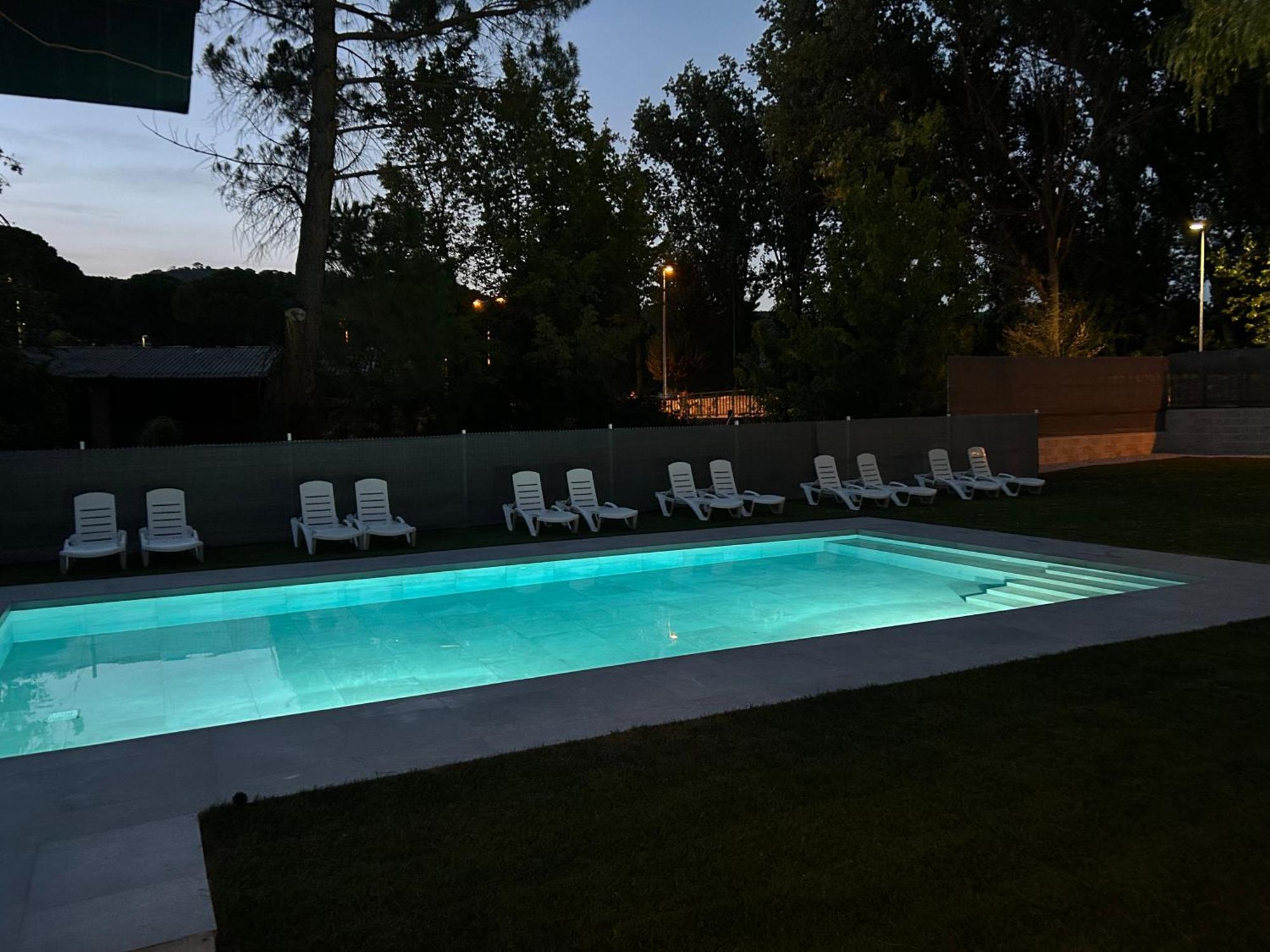 Villa Piluca Pelayos de la Presa Luaran gambar